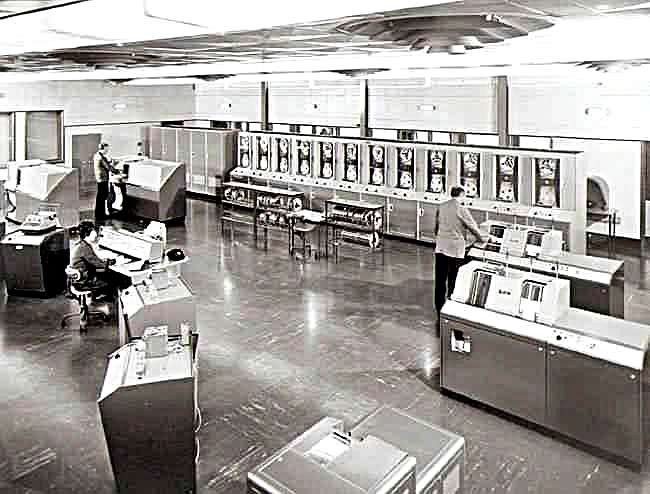 LEO III / 19 Dept. of National Savings, <br />Lytham St. Annes.